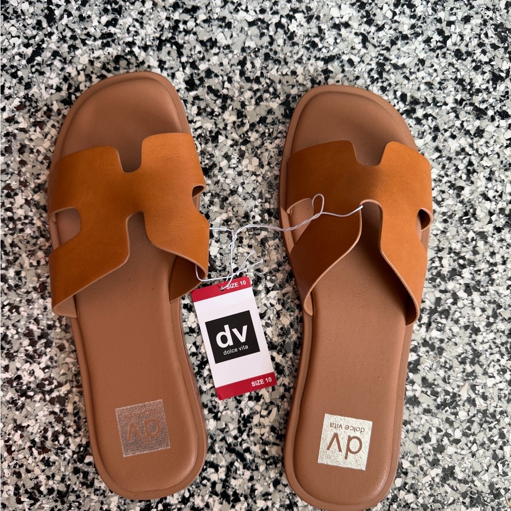 DV by Dolce Vita Tan Sandals